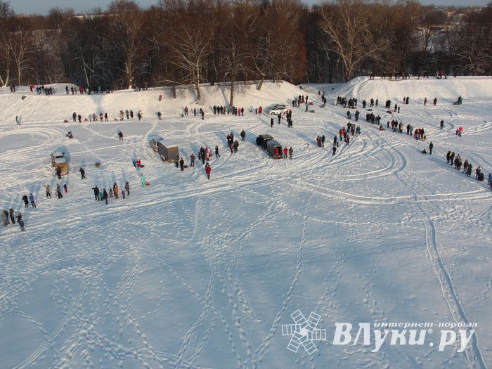 Великолукские пилоты присоединились к Рождественской фиесте «Яблоки на снегу» (ФОТО)