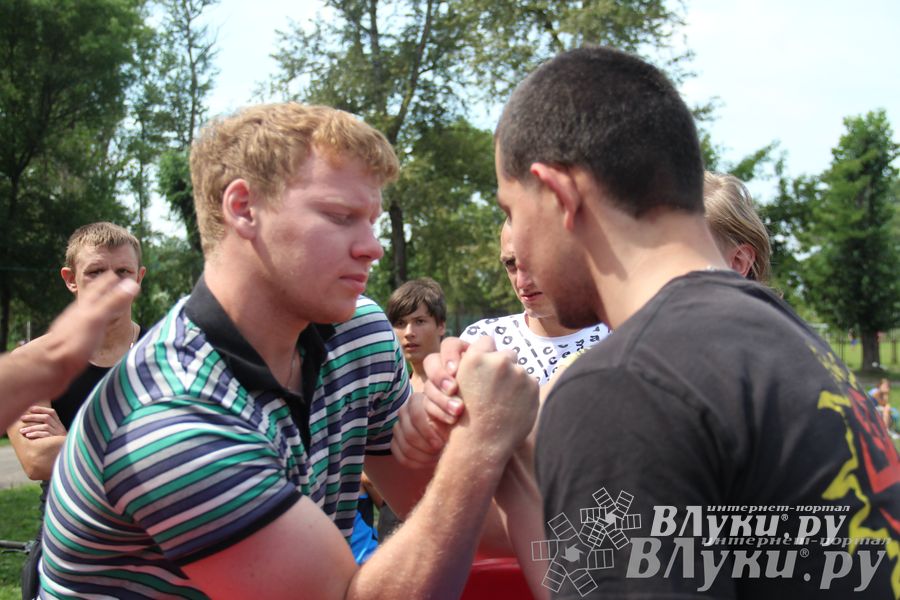 «Великие Луки — град спортивный»