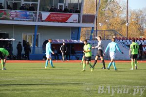 Футбольный матч «Луки-Энергия» — «Карелия» (фото)