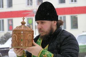 В Невель прибыл ковчег с частицей мощей преподобного Серафима Саровского (ФОТО)
