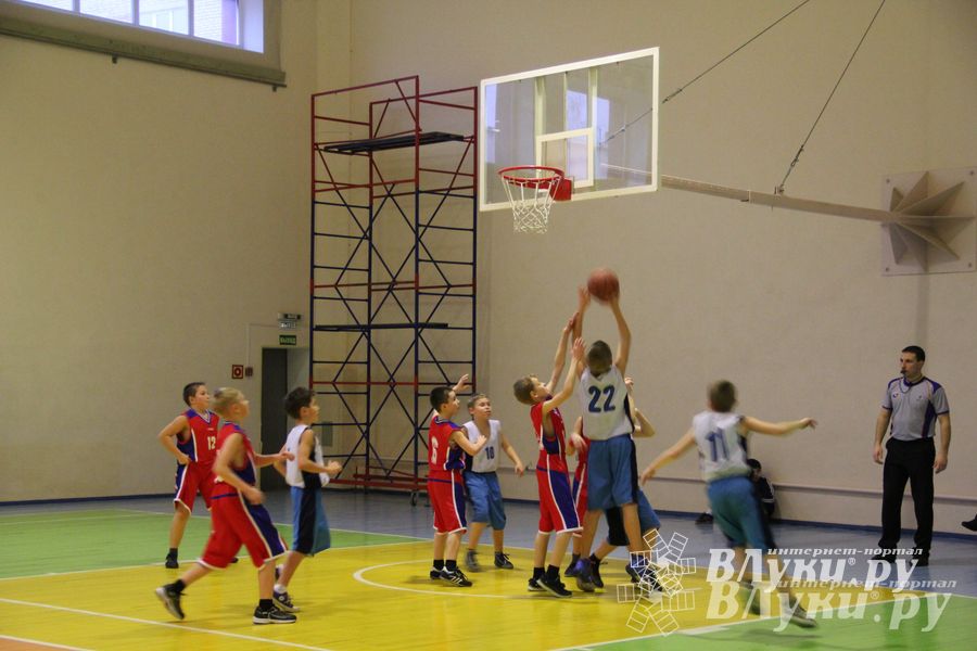 Великолукские баскетболисты стали победителями междугородних соревнований по баскетболу