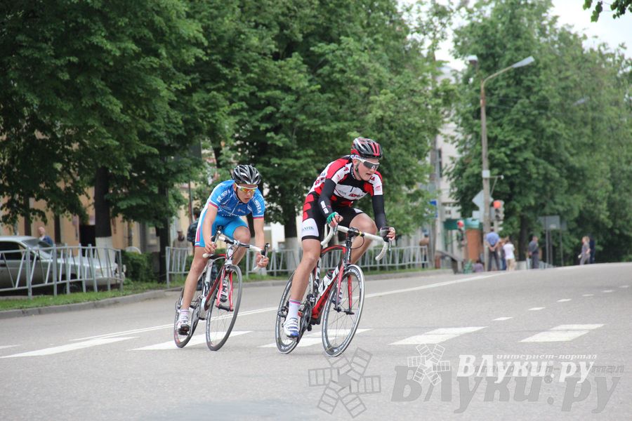 Гонка-критериум по велосипедному спорту