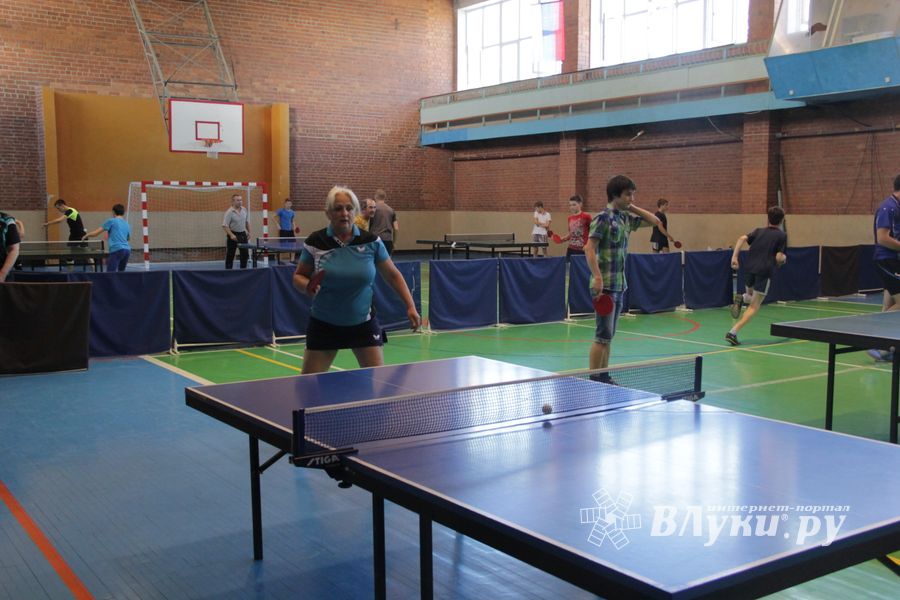 Турнир по настольному теннису в рамках празднования 850-летия Великих Лук (ФОТО)