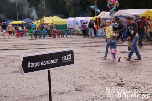 ​Tele2 поздравила великолучан с Днем рождения любимого города (фото)
