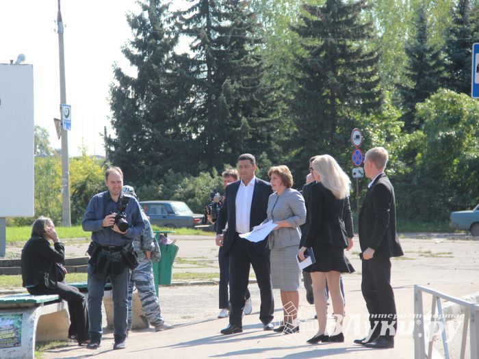 Ведерников осматривает Великие Луки (ФОТО)