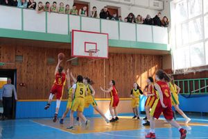 Великолучанки завоевали золото на открытом турнире по баскетболу (ФОТО)