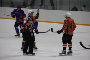 ХК «ЛукиСпорт» обыграл псковскую «Гвардию» по буллитам (ФОТО)