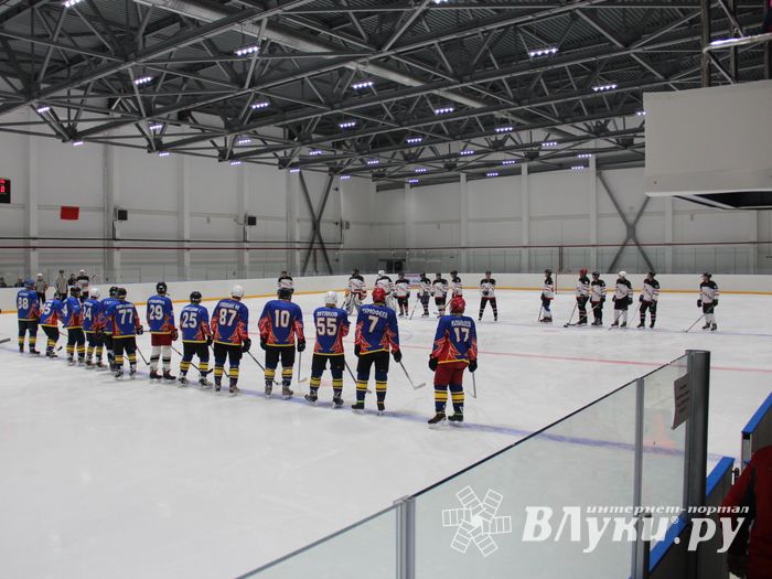 ХК «ЛукиСпорт» разгромила команду Невеля (ФОТО)