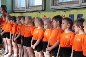 В Великих Луках стартовали спортивные соревнования среди дошколят «Юные олимпионики»