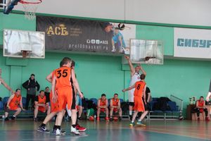 Великолучане — серебряные призеры межрегионального турнира ветеранов баскетбола (ФОТО)