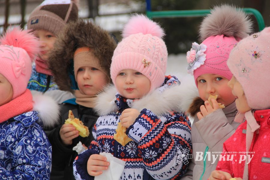 В детском саду №26 зиму провожали и блины поедали...(ФОТО, ВИДЕО)