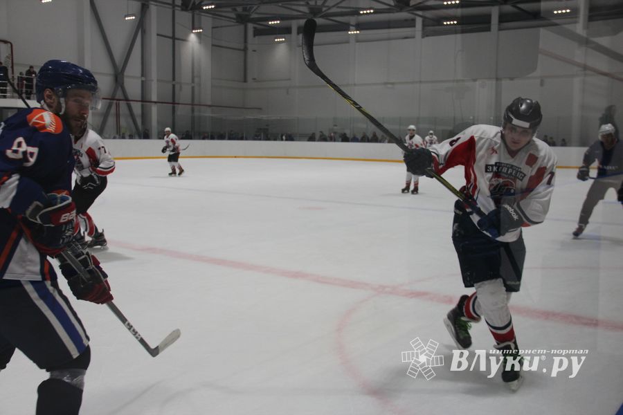 ХК «Экспресс» уступил команде «Аванта-Остров» (ФОТО)