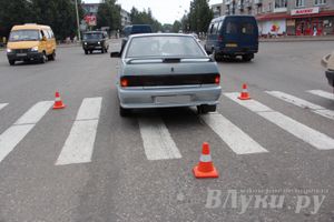 ДПТ на пр. Гагарина: водитель, двигаясь задним ходом, сбил женщину на «зебре» (ФОТО) 