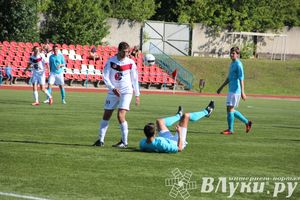 В Великих Луках состоялся матч «Луки-Энергия» — «Звезда» (Санкт-Петербург)
