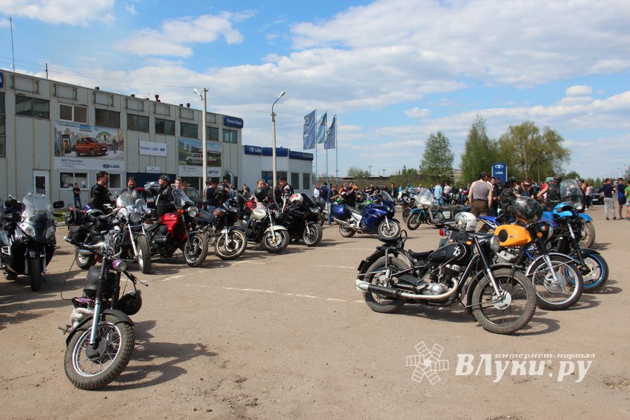 В Великих Луках прошло открытие мотосезона (ФОТО)