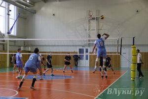 В Великих Луках проходит Спартакиада по волейболу ООО «Газпром-трансгаз Санкт-Петербург» (фото)