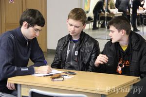 В Великих Луках состоялся очередной тур игр «Что? Где? Когда?» (фото)