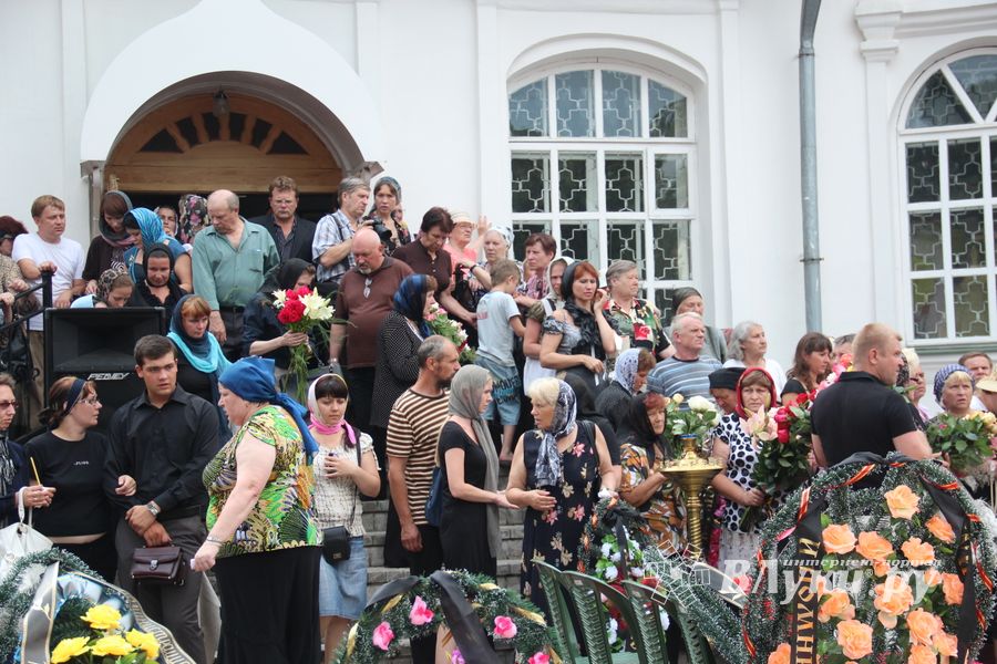 Состоялась траурная церемония прощания с погибшими поломниками