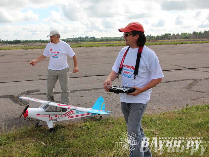 Фестиваль авиамодельного спорта России в Великих Луках