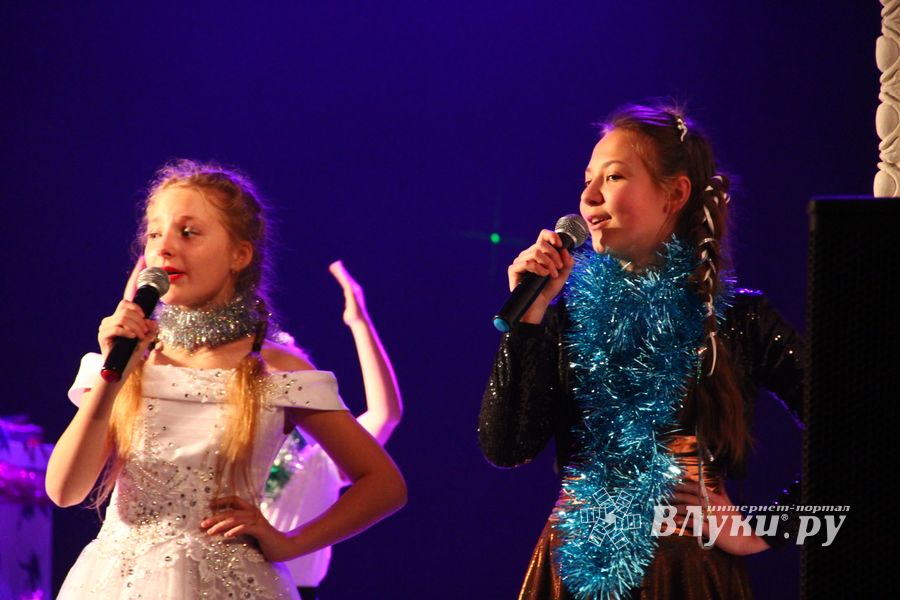 В ГДК им. Ленина встречают Новый год (ФОТО)