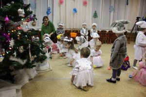 В детских садах Великих Лук полным ходом идут Новогодние  утренники