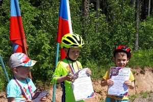 В Великих Луках прошел велопарад (ФОТО)