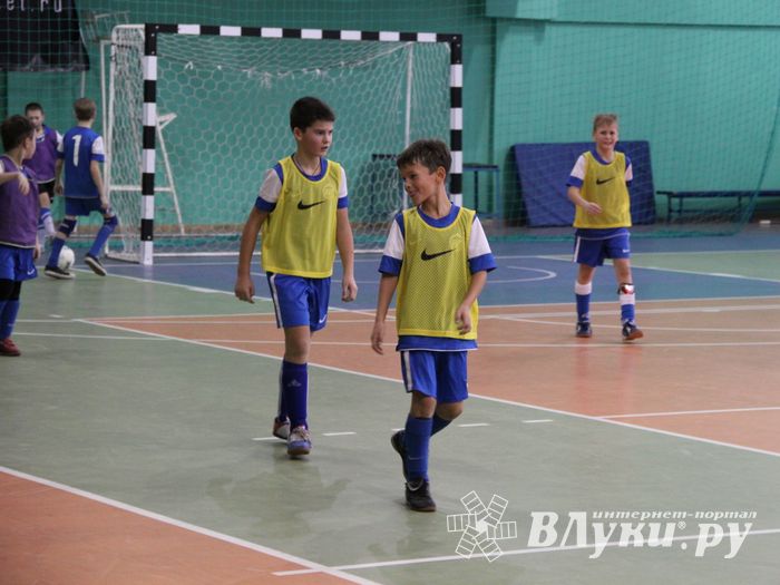 Новогодний футбол