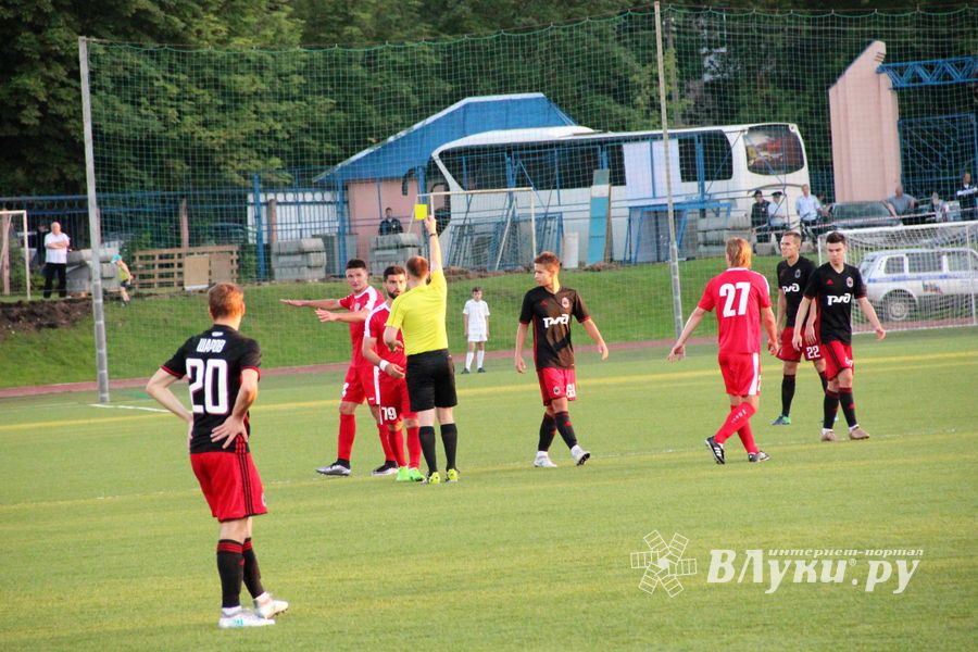 Хороший футбол без забитых мячей — «Луки-Энергия» сыграла с «Локомотив-Казанка» (ФОТО)