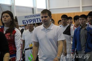 В Великих Луках состоялось открытие Чемпионата России по стрельбе из блочного и классического лука (фото)