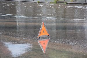 Водители из Питера и Торопца столкнулись в Великих Луках (ФОТО)