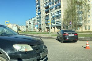 Фотофакт: ДТП на Дружбе в Великих Луках