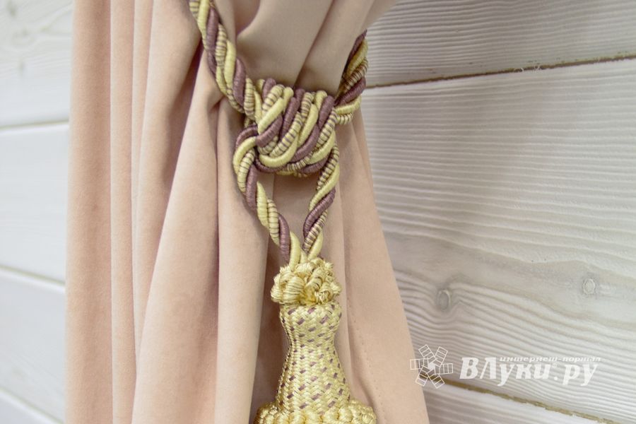 В центре Великих Лук открылся новый магазин (ФОТО)