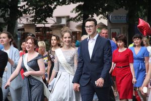 Великолукской «Бригантине» пришлось поплавать под дождём (ФОТО)