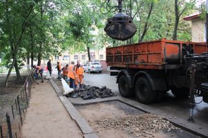 Дорожные работы на улицах Великих Лук (ФОТО)