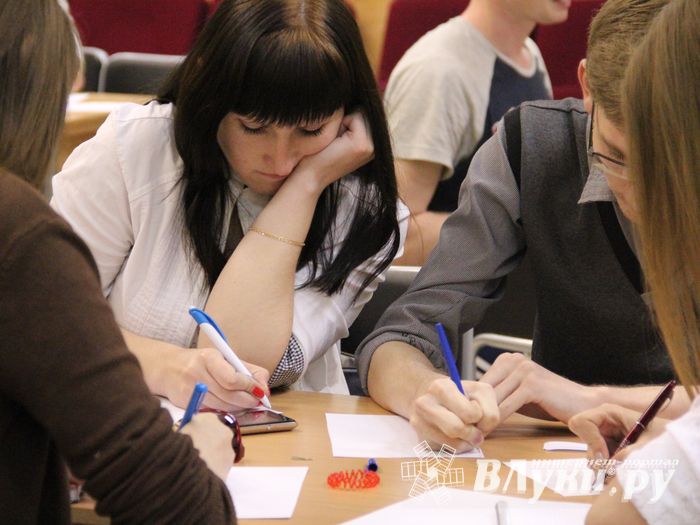 В Великих Луках прошла финальная игра «Что? Где? Когда?» (фото)