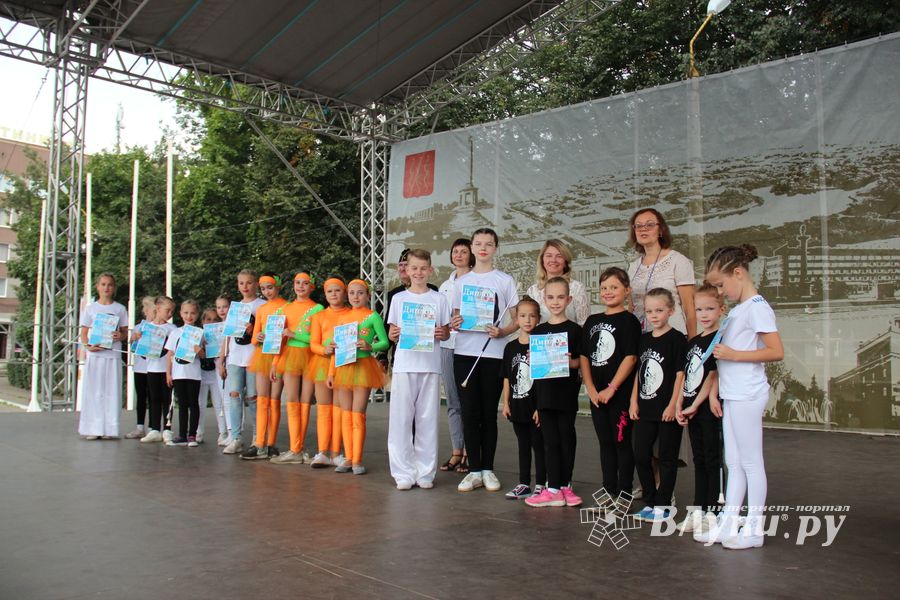 Лучшие мажоретки и барабанщицы награждены (ФОТО)