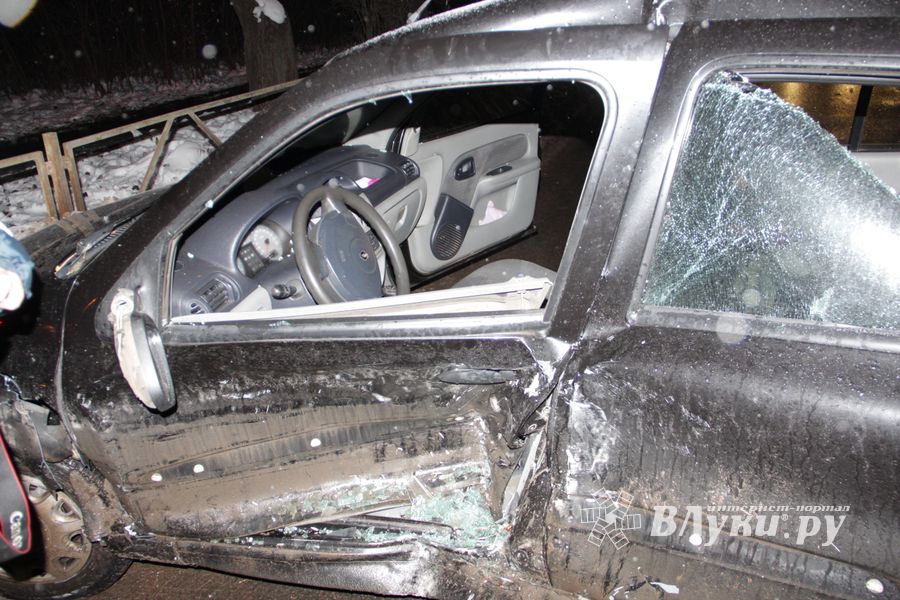 ДТП в Великих Луках — есть пострадавшие (ФОТО)