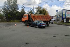 В Великих Луках произошло ДТП (ФОТО)