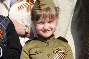 Парад Победы в Великих Луках (фото)