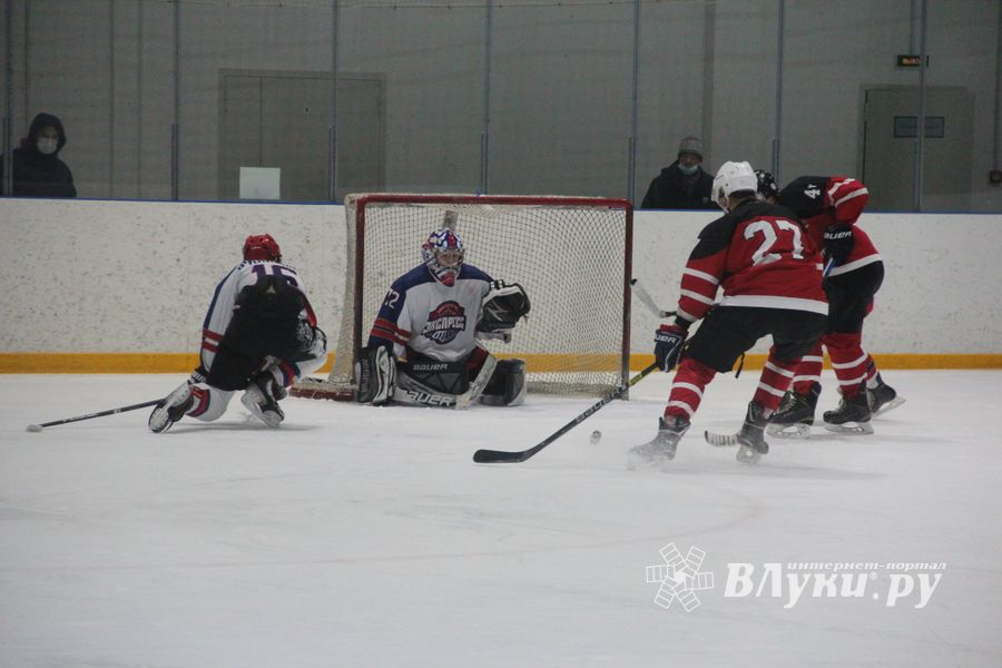 ХК «Луки-Экспресс» одержал победу в матче Чемпионата Псковской области (ФОТО)