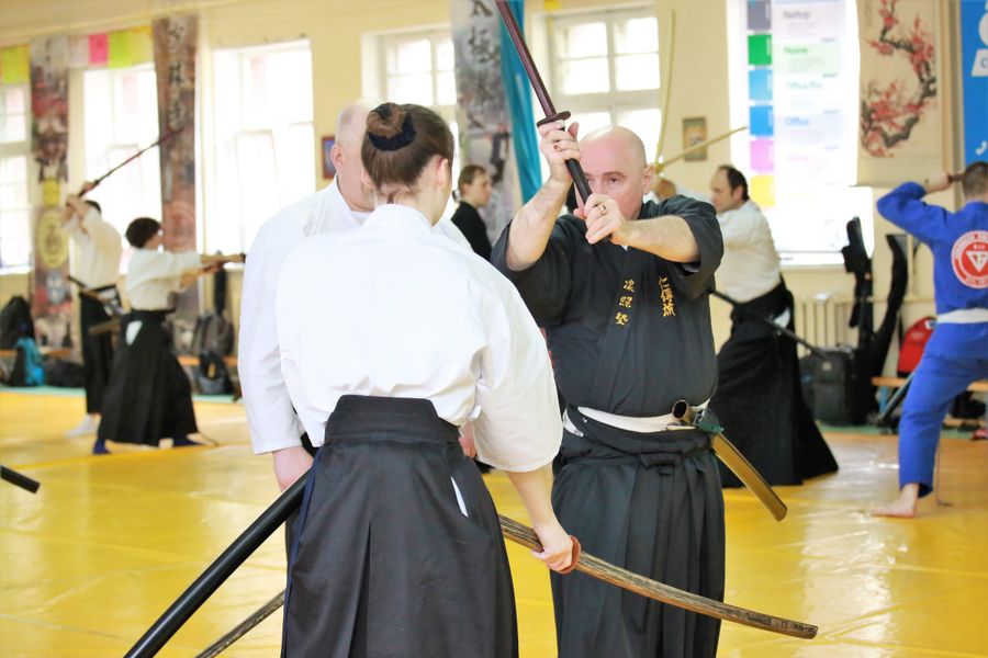 Великолукские последователи иайдзюцу выдержали сложный экзамен (ФОТО)