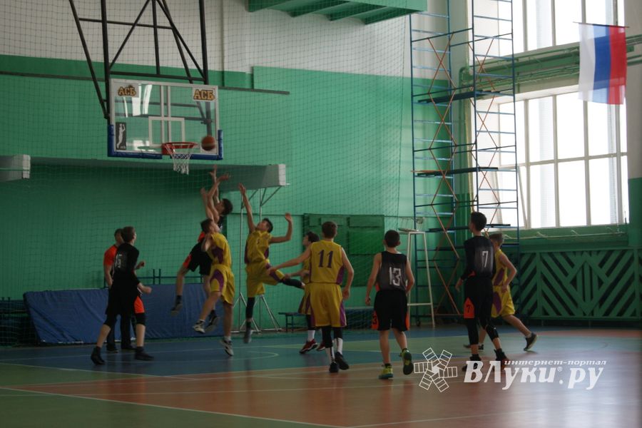 Великолучане завоевали бронзу на Международном турнире по баскетболу (ФОТО)