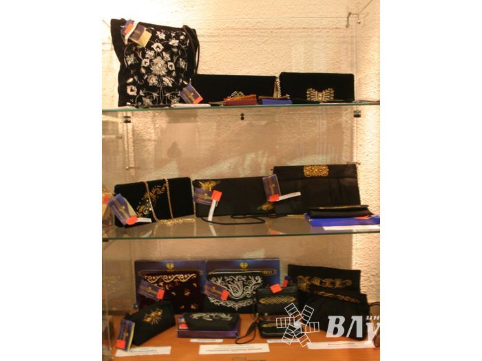 Выставки Художественного салона