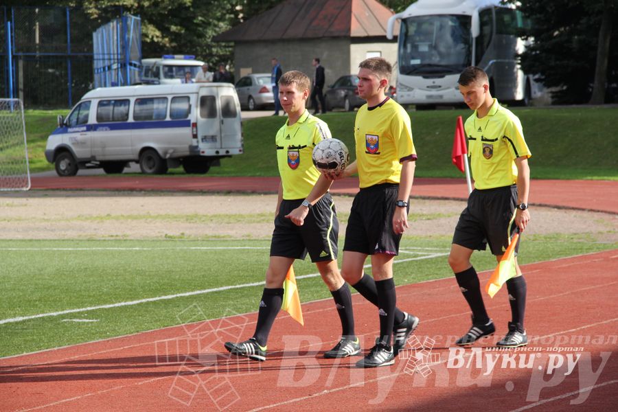 «Луки-Энергия» - «Петербург»