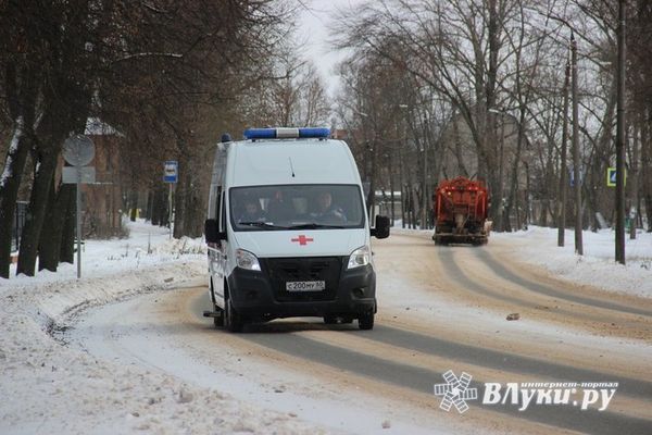 Псковская область дополнительно получит  почти 100 млн рублей на оплату труда медиков