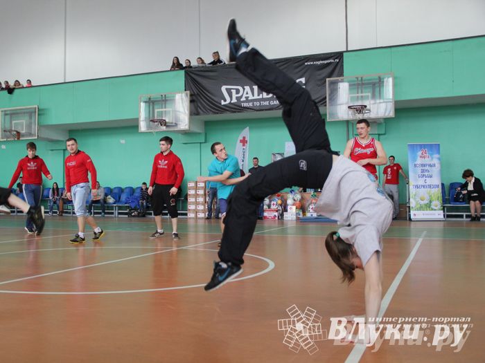 В Великих Луках прошли соревнования на Кубок Красного Креста