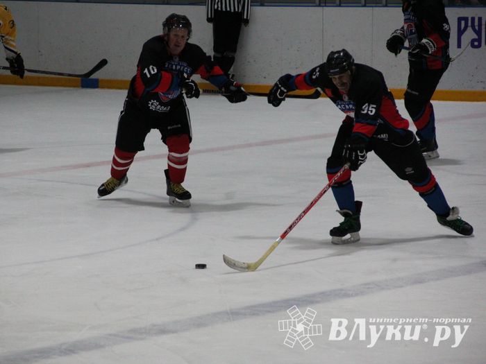 Матч в рамках Регионального Чемпионата НХЛ прошел в «Айсберге» (ФОТО)