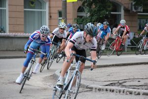 Гонка-критериум по велосипедному спорту
