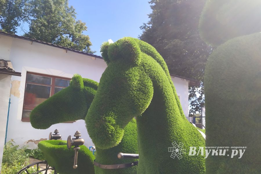 Необычные скульптуры появятся в великолукском парке (ФОТО)