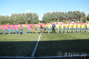 В Великих Луках команда «КПРФ» обыграла команду «Спартака» (фото)